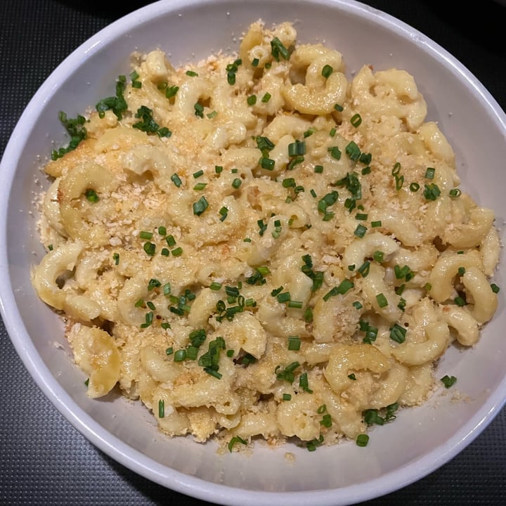 photo of Neon Tiger Macaroni and Cheese shared by @drjennpt on  16 Feb 2022 - review