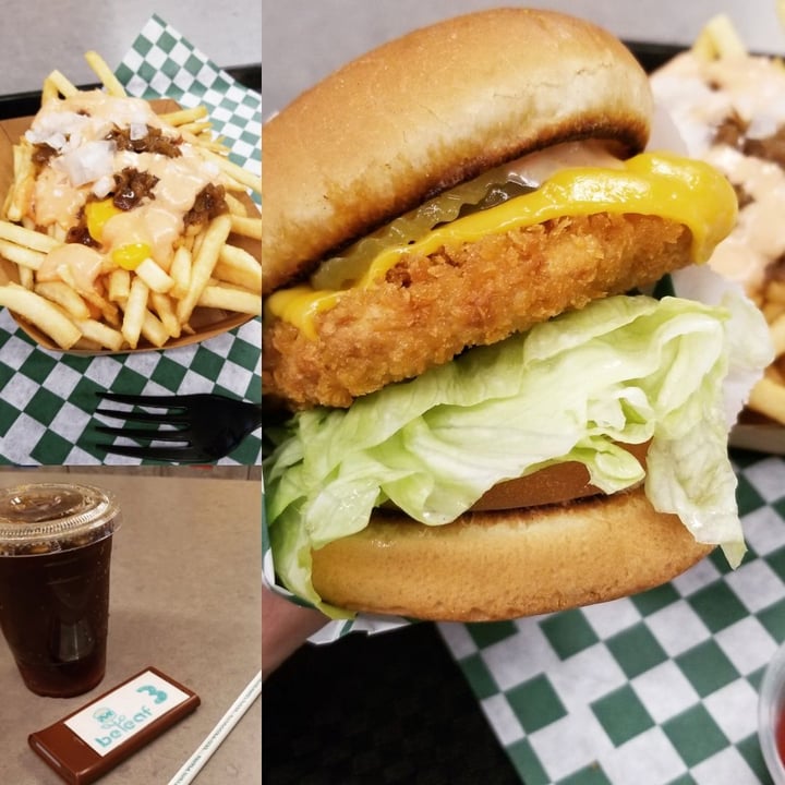 photo of Beleaf Burgers - Vegan Fast Food | Vegan Burgers Chix Sandwich And Smothered Fries shared by @anniemae23 on  11 Mar 2020 - review