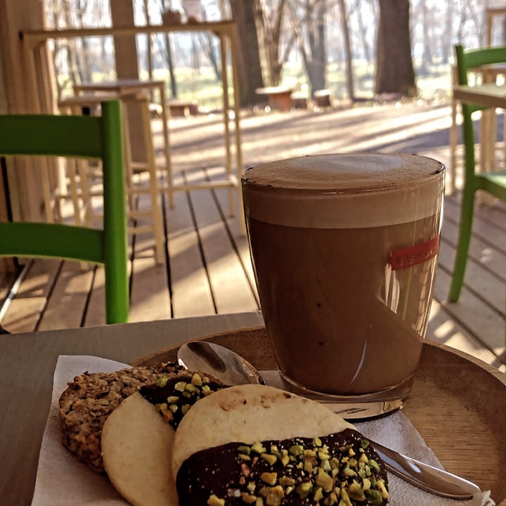 photo of River Oglio bike bar Cappuccio Riso Nocciola E Biscotti Veggy shared by @marco8989 on  12 Dec 2021 - review