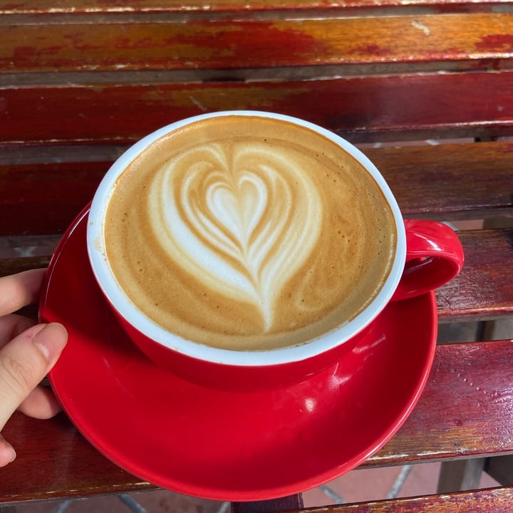 review photo of Sarnies Oat latte shared by @melodychen on 02 Jul 2021 - review
