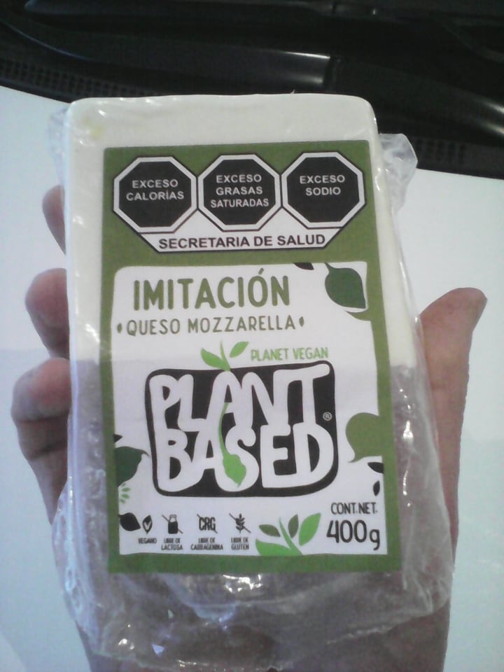 review photo of Planet Vegan Plant Based Imitación Queso Mozzarella Block shared by @israel1980 on 04 Feb 2021 - review