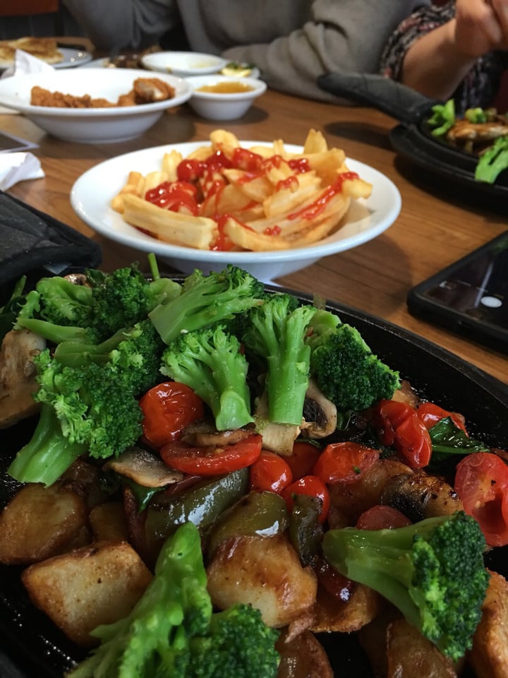 photo of Denny's Veggie skillets shared by @pacholiarce on  17 May 2019 - review