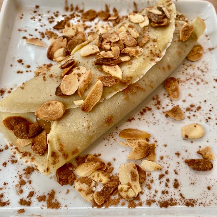 review photo of Casa RAW Panqueca de doce de leite shared by @paulaneder on 14 Sep 2022 - review