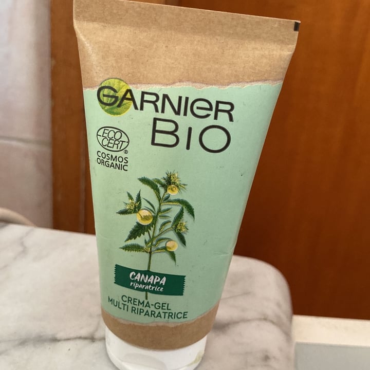review photo of Garnier Crema Gel multi-riparatrice alla canapa shared by @bbeas on 30 Nov 2021 - review