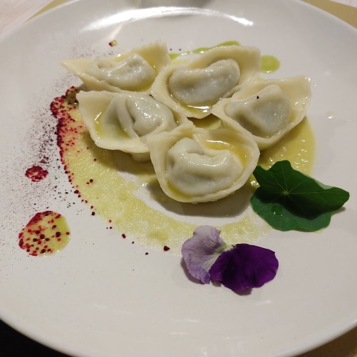 review photo of La Locanda Del Gusto Tortelli ripieni del giorno shared by @laurafacci on 18 Apr 2022 - review