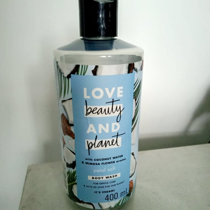 photo of Love Beauty and Planet Coconut Water & Mimosa Flower Body Wash shared by @maiwennmia on  10 Nov 2021 - review