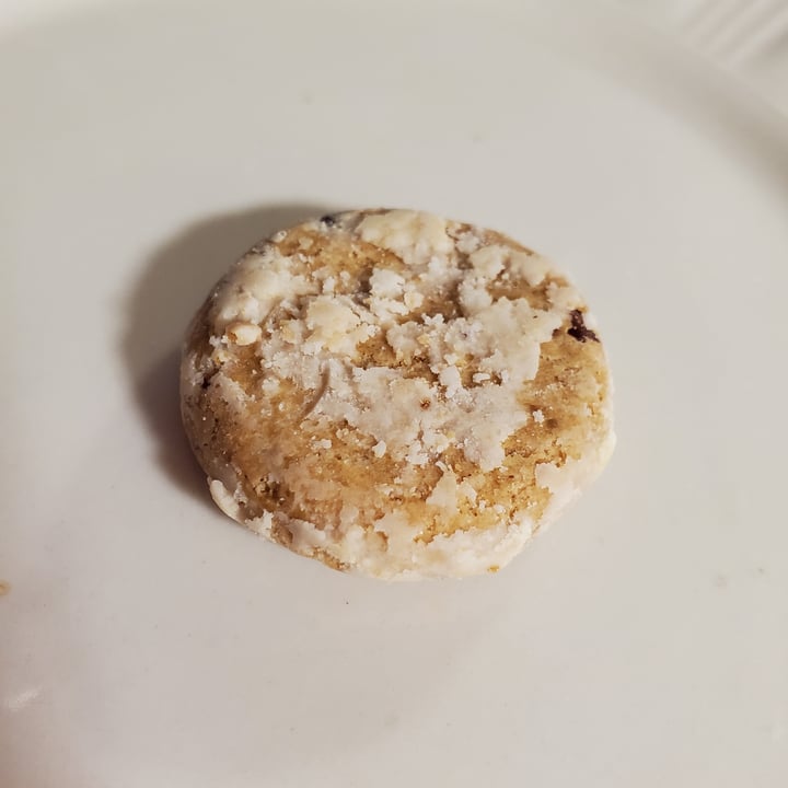 photo of Siete Family Foods Mexican Wedding Cookies shared by @iamchristinevilla on  01 May 2021 - review