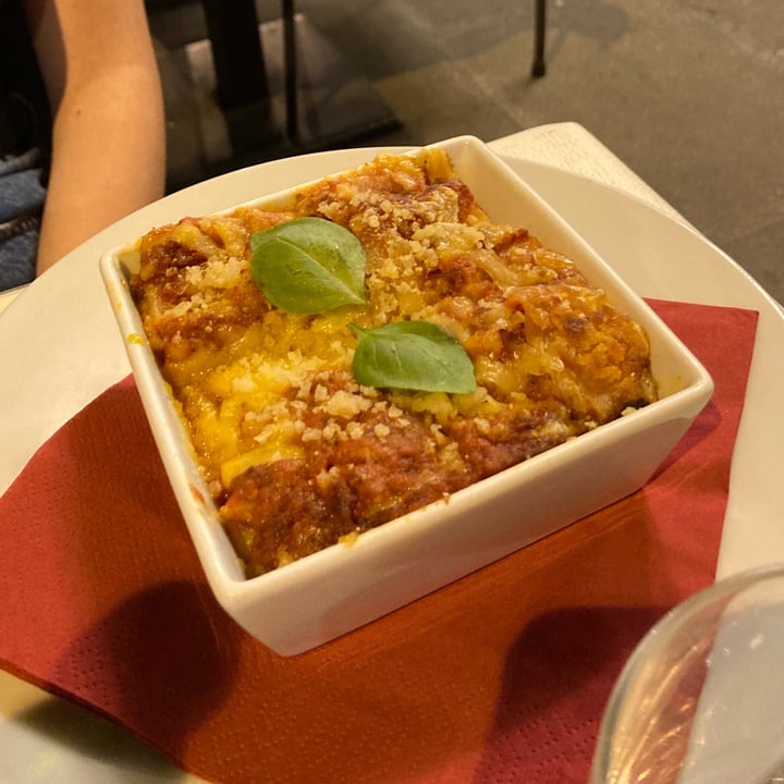 photo of Origano Lasagna vegana shared by @giuliaparashi on  07 Sep 2021 - review