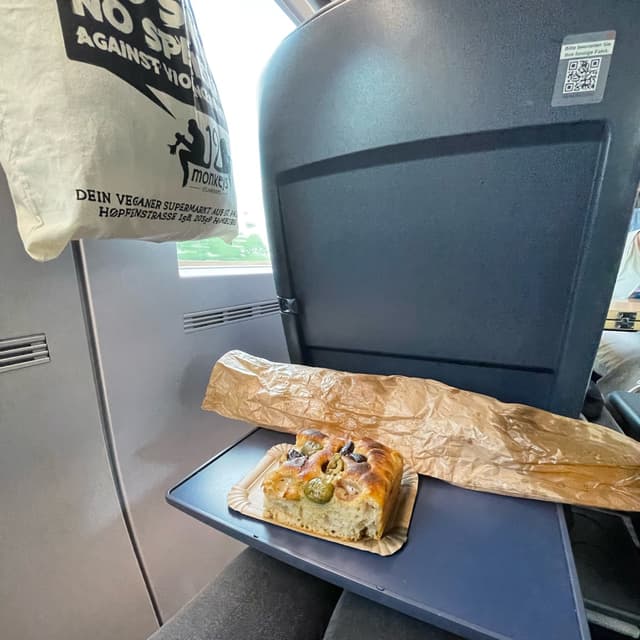 「Olive Focaccia」の料理の写真