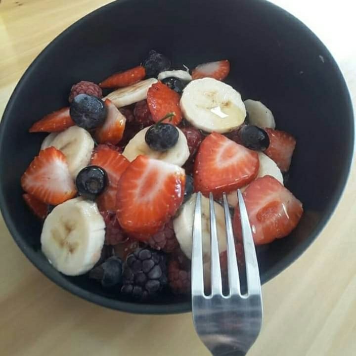 review photo of Aura | Bistro / Café | Tazón de frutas con miel de agave shared by @ednaveg269 on 14 Jul 2020 - review