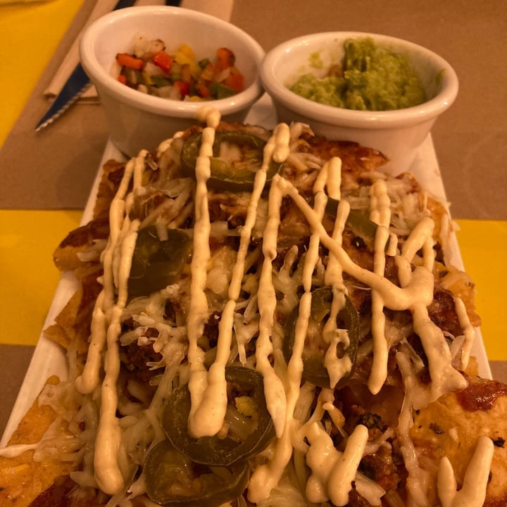 photo of La Factoría Vegana Café-Bar Nachos shared by @bluecarrot on  27 Feb 2022 - review