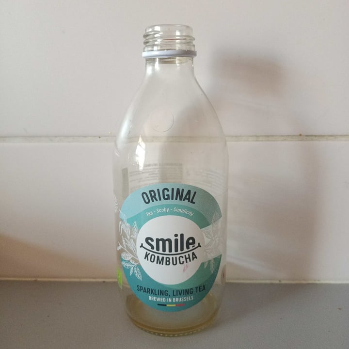 photo of Smile Kombucha Kombucha Drink shared by @juliaavi on  01 Sep 2022 - review