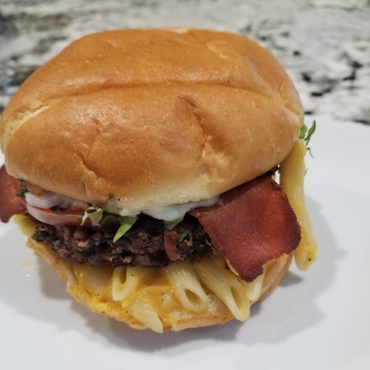review photo of Unburger Grill Mac style burger shared by @amestar00 on 12 Mar 2021 - review