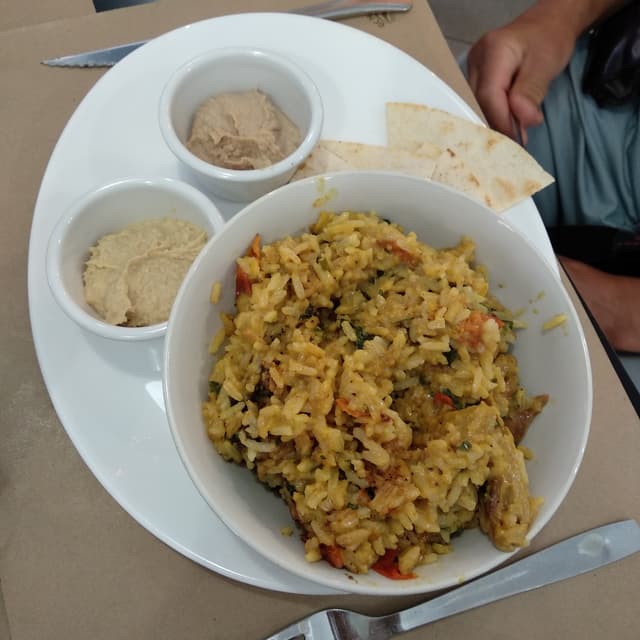 Photo of the dish “Arroz especiado con curry”