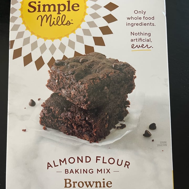 photo of Simple Mills Almond flour baking mix- Brownies shared by @ae31 on  08 Oct 2022 - review