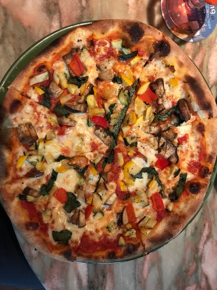 photo of Peak Bar Verdure pizza shared by @stevodedevo on  05 Jan 2019 - review