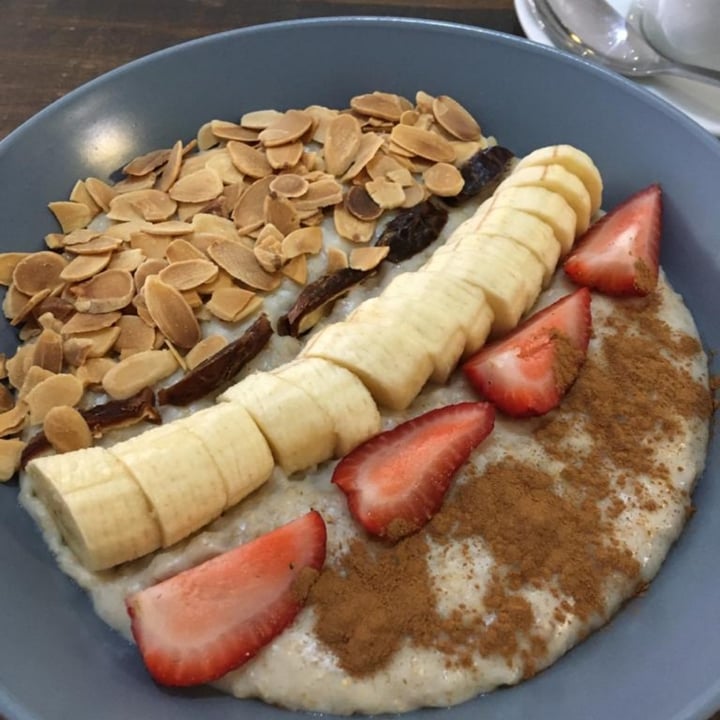 photo of mischu coffee Breakfast Oats shared by @mostlymindful on  05 Oct 2020 - review
