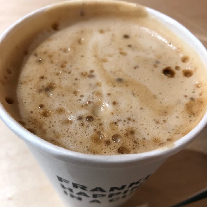photo of Frankly Bubble Tea & Coffee Pumpkin spice latte (latte di mandorla) shared by @teresamoretti on  02 Apr 2022 - review