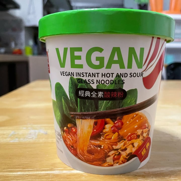 photo of Zheng Wen  正文 Vegan Instant Hot & Sour Glass Noodles shared by @pq on  18 Oct 2022 - review