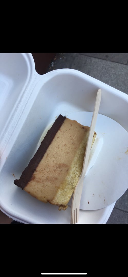 photo of Simply V Millionaire’s cheesecake shared by @ciararichards on  12 Apr 2019 - review