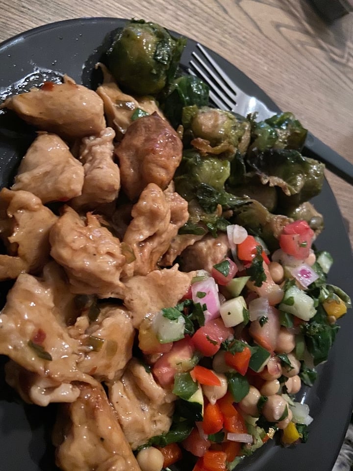 photo of Whole Foods Market Vegan General Tso shared by @jmeade14 on  05 Dec 2019 - review