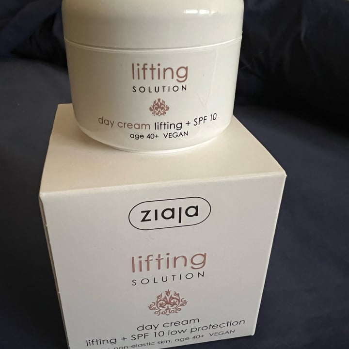 photo of Ziaja Lifting Solution Day Cream shared by @laraner on  09 Oct 2022 - review