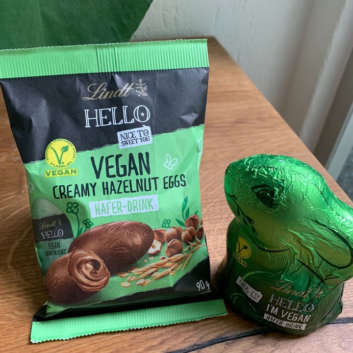 photo of Lindt Hello Vegan Creamy Hazelnut Eggs shared by @natalie1969 on  22 Apr 2022 - review