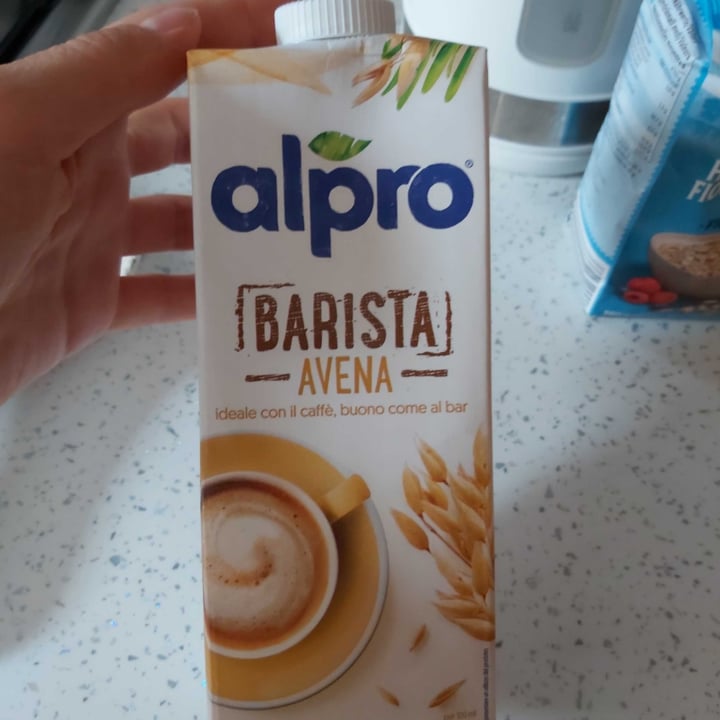 review photo of Alpro Bevanda vegetale Alpro avena barista shared by @erikasimonazzi on 24 Jul 2022 - review