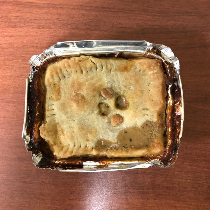 review photo of Modern Love Seitan Pot Pie shared by @ariaoreo on 06 Feb 2021 - review