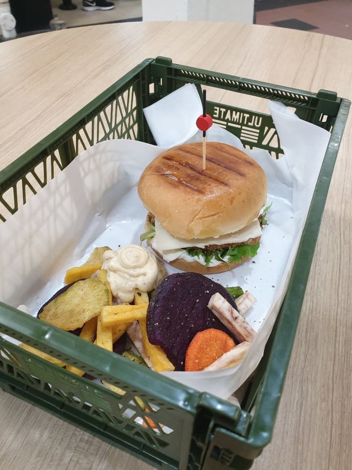 photo of Veggie Dojo Yakitori Burger shared by @hermainesay on  18 Jan 2020 - review