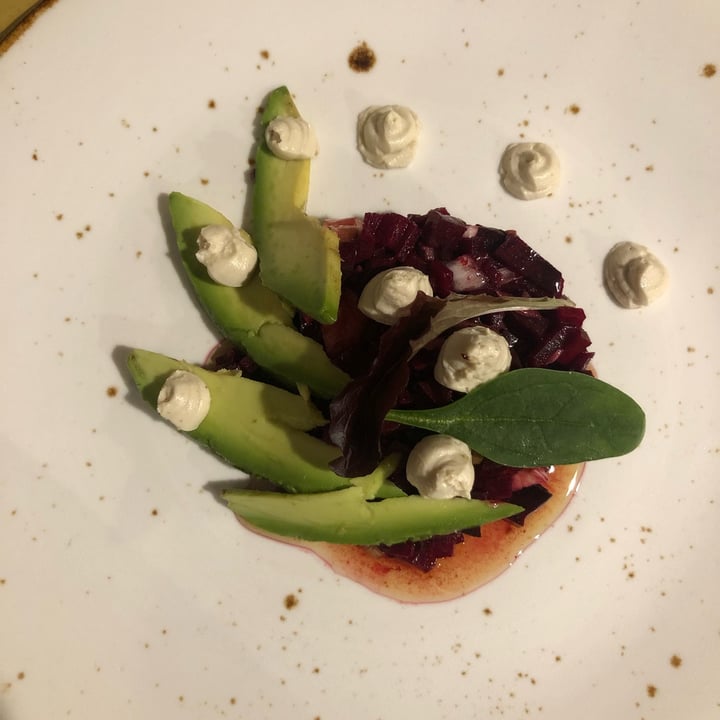 photo of Soul Kitchen tartare di rapa rossa, avocado di sicilia e salsa yuzu shared by @roberta17 on  23 Jan 2022 - review