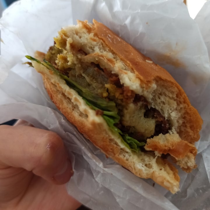 photo of Bici Vurger (Delivery and Takeaway) BMT burguer shared by @juanitamartinez on  21 Feb 2022 - review