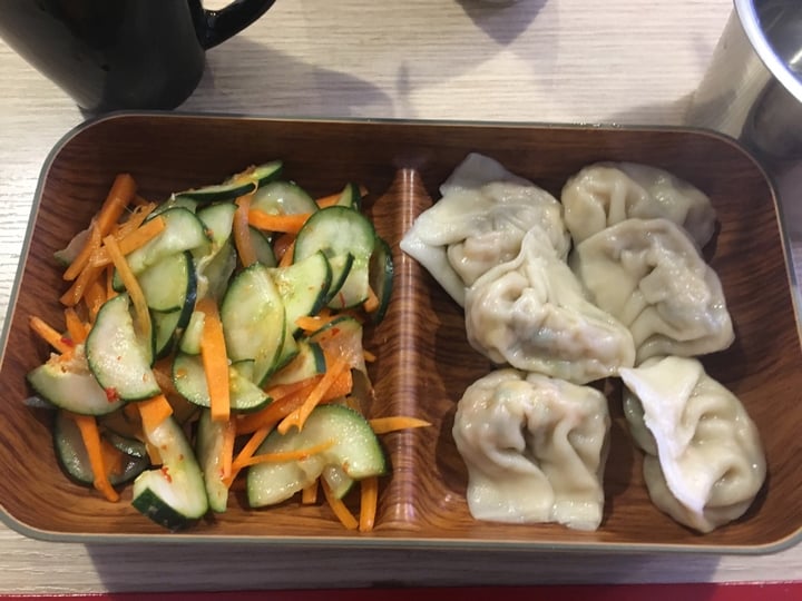 review photo of Dum Dum Dumplings Veganos shared by @demarine on 27 Nov 2019 - review