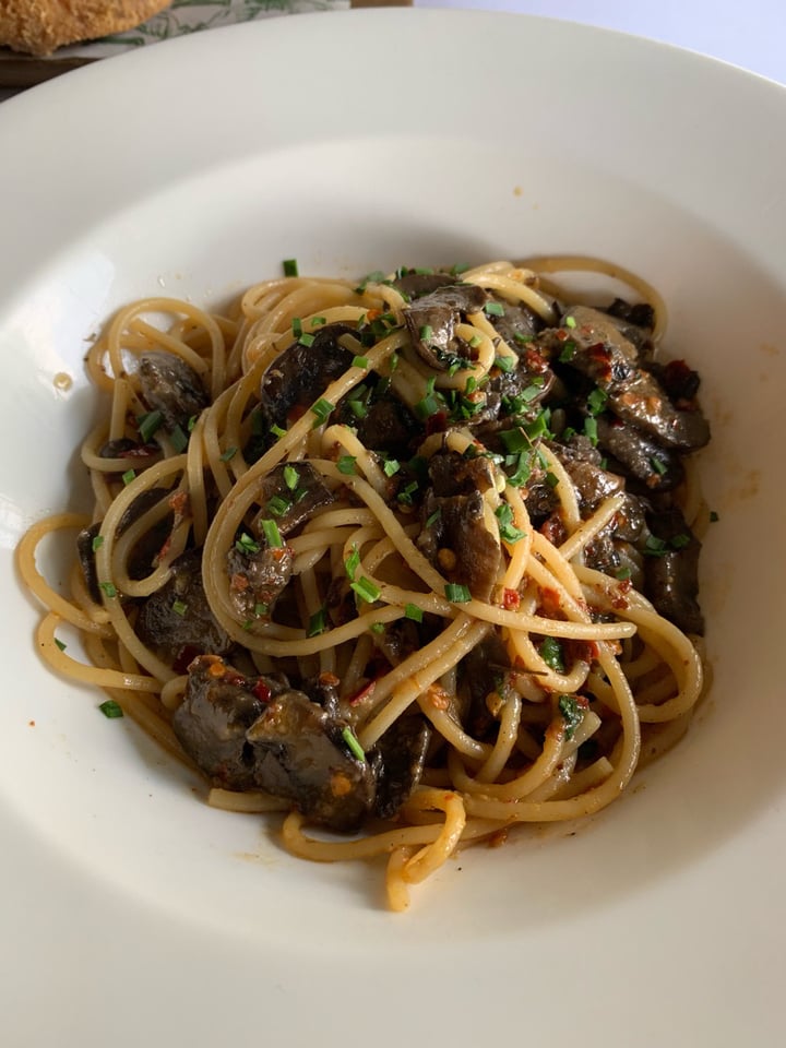 photo of Union DELI Mushroom Aglio Olio (customized) shared by @mercy on  28 Jul 2019 - review