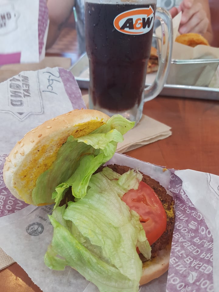 photo of A&W Canada Beyond Meat Burger shared by @auntiedany on  20 Jul 2018 - review