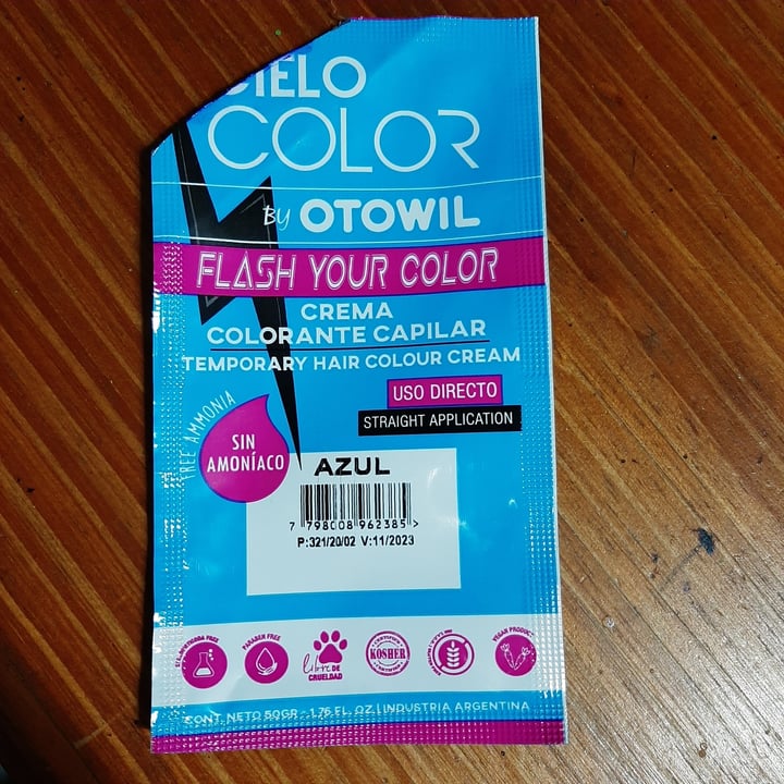 photo of Otowil Cielo Color Crema Colorante Capilar Fantasía shared by @abrilmilena on  06 May 2021 - review