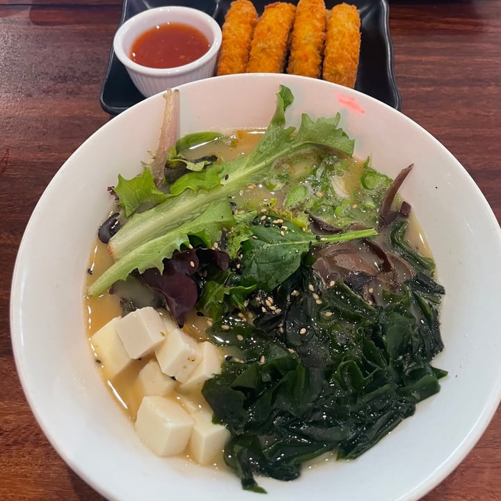 photo of Soho Ramen & Sake Bar Vegan Miso Ramen shared by @veganfoodie101 on  02 Apr 2021 - review