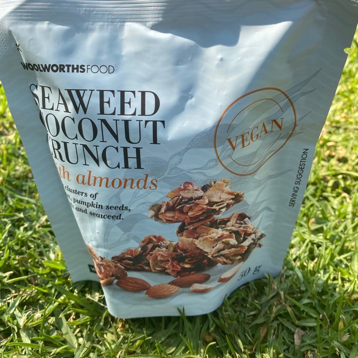 photo of Woolworths Food Seaweed Coconut Crunch with Almonds shared by @catherinecraig on  26 Sep 2021 - review