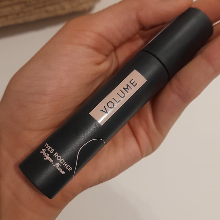 photo of Yves rocher Mascara volume shared by @queenzel on  20 Jun 2022 - review
