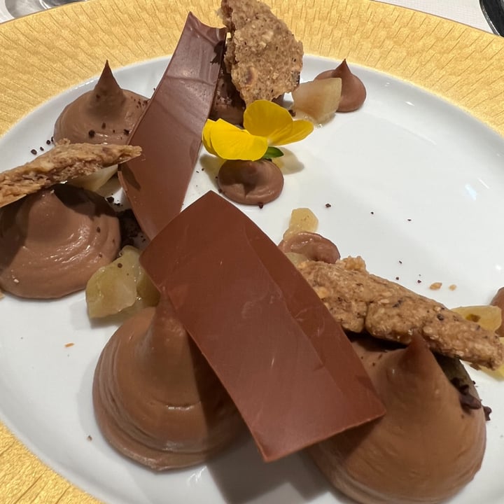 photo of Manhattan Restaurant Cremoso al Cioccolato Fondente E Olio D'oliva shared by @emocini on  10 Mar 2022 - review