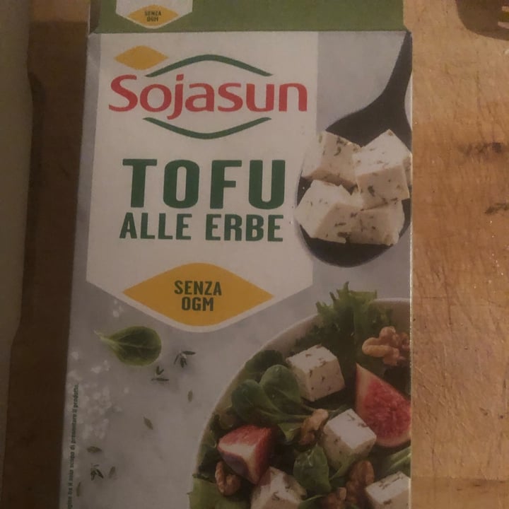 photo of Sojasun Tofu alla erbe shared by @machiara on  03 Nov 2022 - review
