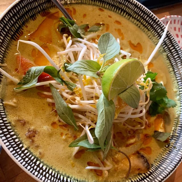 Foto do prato “Laksa”