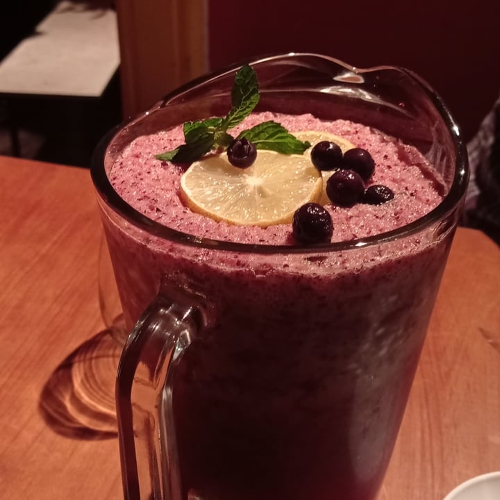 review photo of APOLO Bar Multiespacio Choripán vegano shared by @marcesalas on 23 Apr 2022 - review