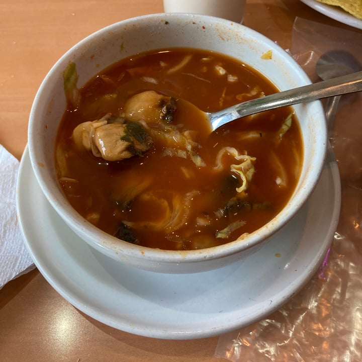 photo of Vegetariano Pozole de champiñones shared by @eypurrr on  02 Jan 2022 - review