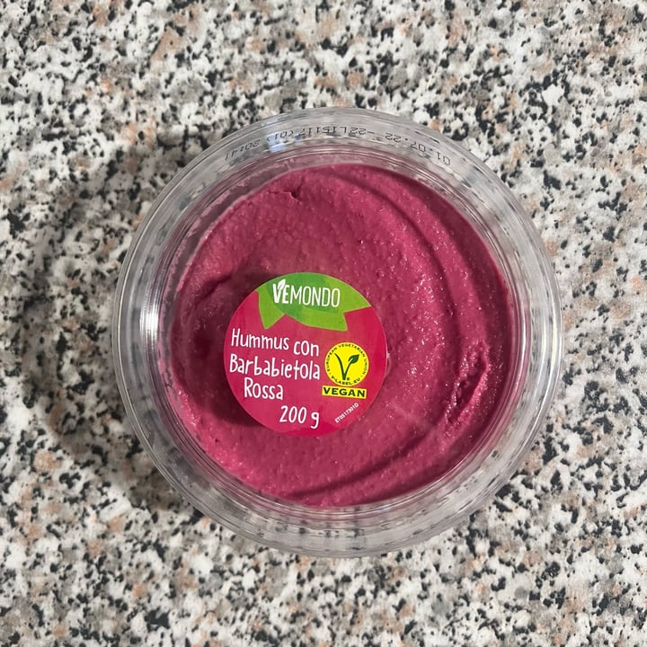 review photo of Vemondo Hummus con Barbabietola Rossa shared by @lucabaldereschi on 18 Jun 2022 - review