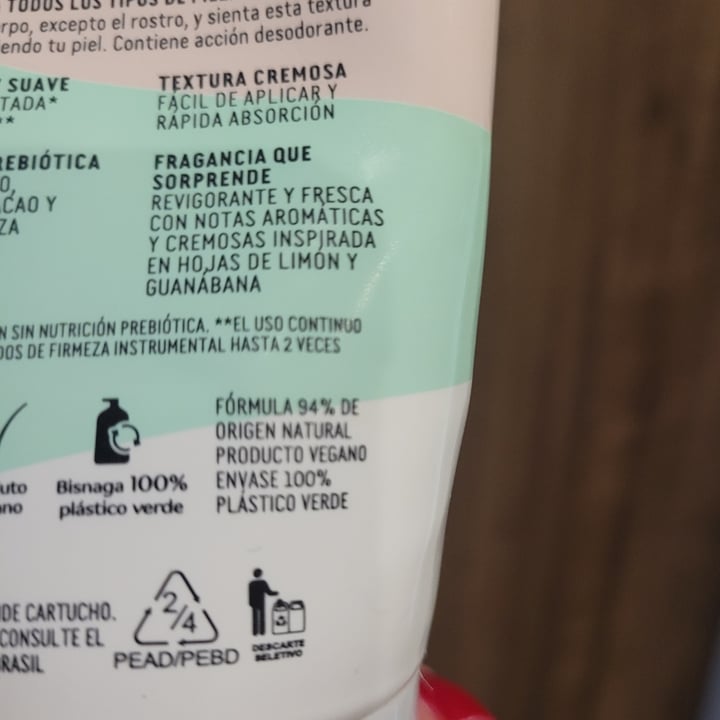 review photo of Natura creme hidratante shared by @msilviamarella on 08 Jun 2022 - review