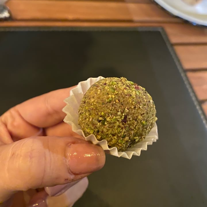 photo of Piccoli Dolce Brigadeiro de pistache shared by @larissamaluf on  29 May 2022 - review