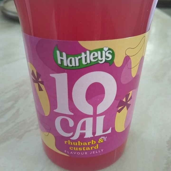 photo of Hartley’s 10 Cal Rhubarb & Custard Flavour Jelly shared by @sbrel21 on  21 Sep 2021 - review