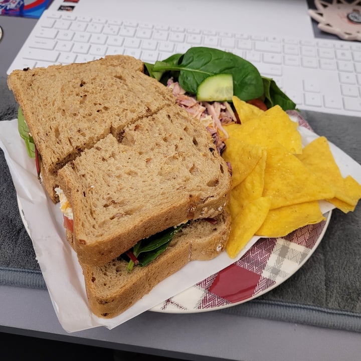 photo of Love Brew Cafe Cheese Savoury Sandwich shared by @mollymoomoo on  22 Jan 2022 - review