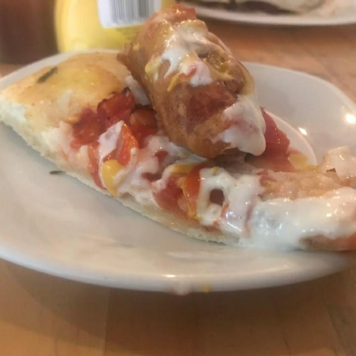 review photo of Vegetal Pizza de banderilla shared by @naan on 16 Aug 2020 - review